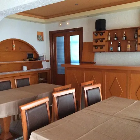 Iliovasilema Apartman *