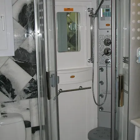Iliovasilema Apartman *